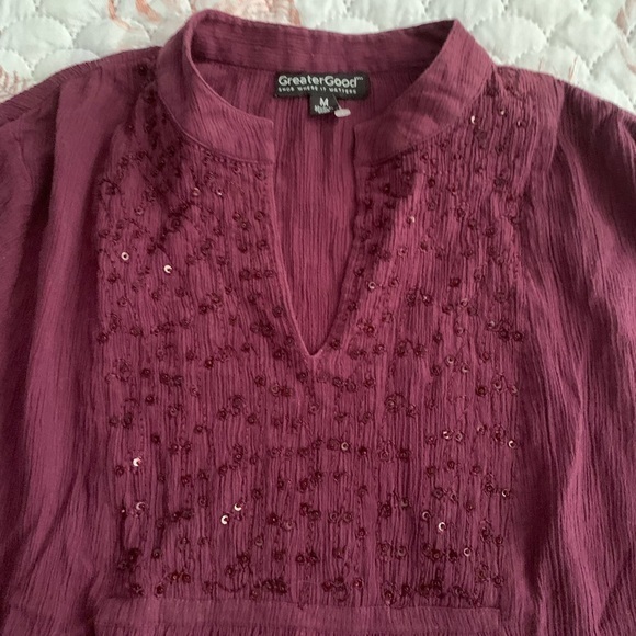 Burgundy Sequin Peasant Blouse NWOT Size M - Picture 2 of 3